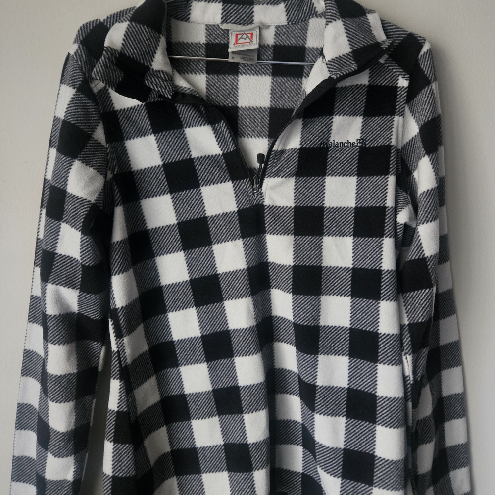 Avalanche Black and White Plaid Fleece
